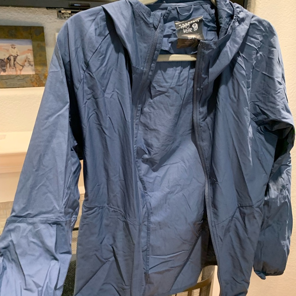 Women’s Lightweight Packable Mountain Hardwear Jacket - Small - Picture 5 of 14
